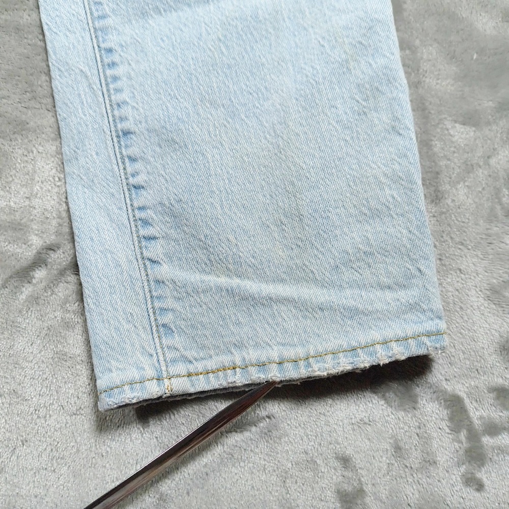 Levis 511 Premium Jeans Mens 30x30.5 Light Wash Slim Denim Cotton Distressed - Picture 15 of 16